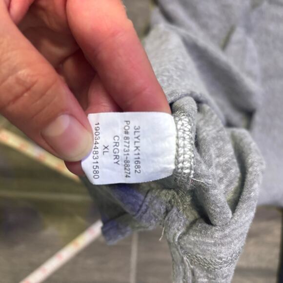 Levi's Men’s Charcoal and Black Long Sleeve Raglan Relaxed Fit Tee Size XL - Picture 7 of 7